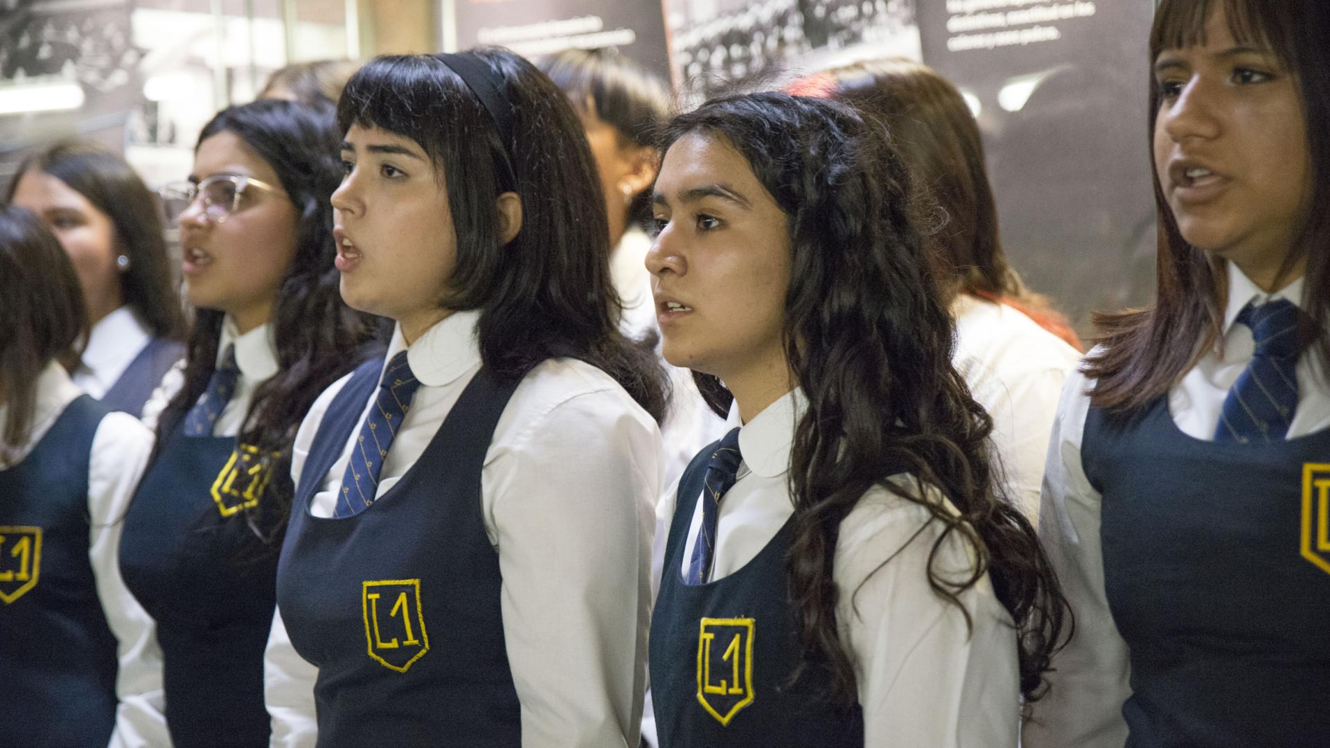 Alumnas coro Liceo 1 