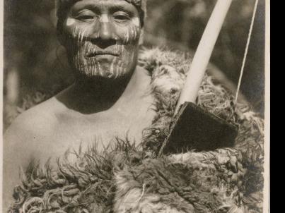 Martín Gusínde, Retrato de Ona en campamento de Lago Fagnano