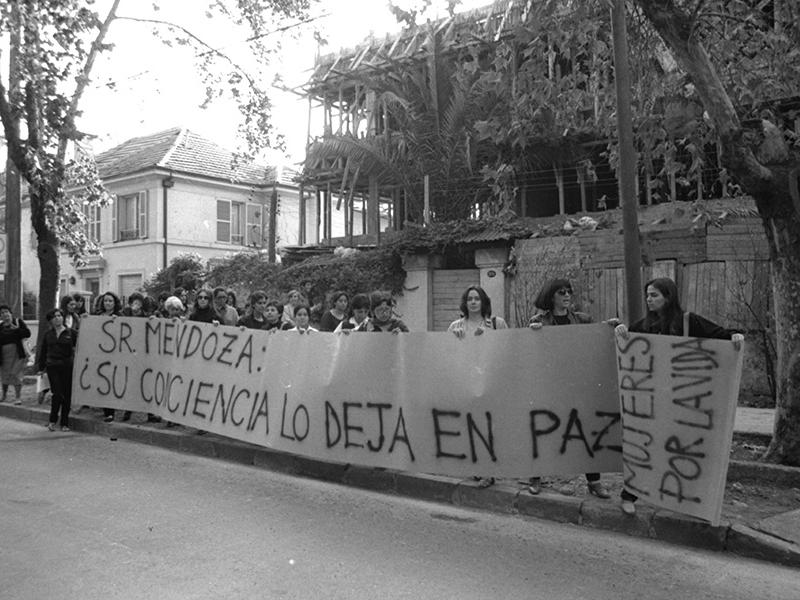 Mujeres por la Vida y familiares de Santiago Nattino, José Manuel Parada y Manuel Guerrero