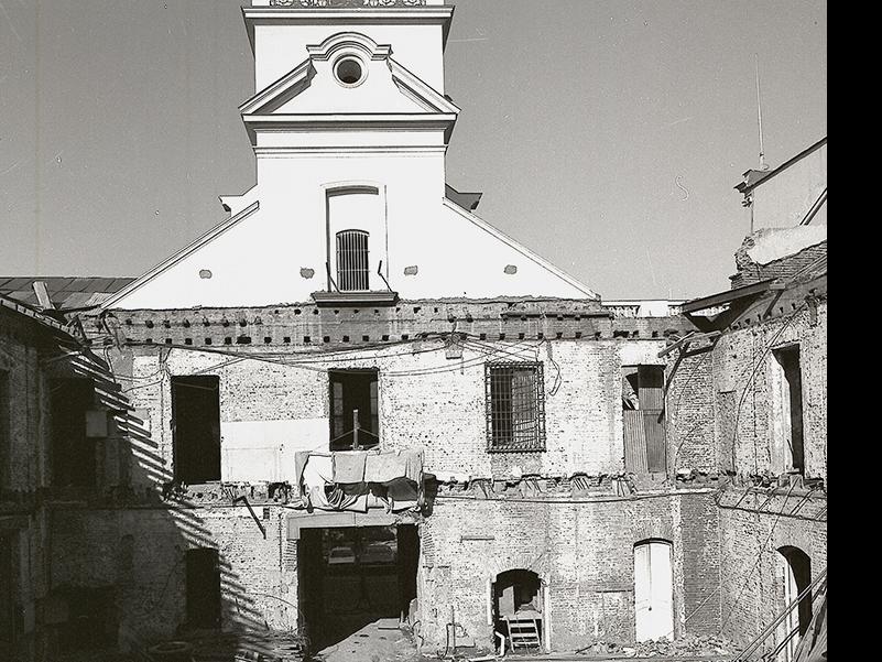 Edificio de la Real Audiencia inicio de obras de restauración, 1981.