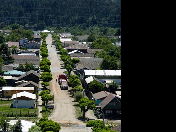 Calle Gamboa desde el fuerte Purén en la ciudad del mismo nombre.