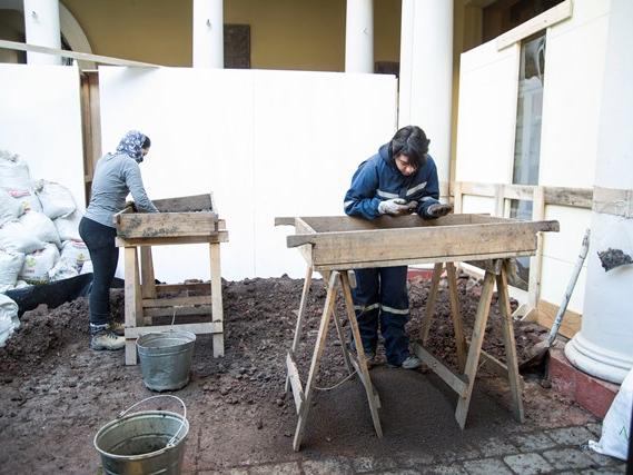 Excavación equipo Rubén Stehberg MNHN