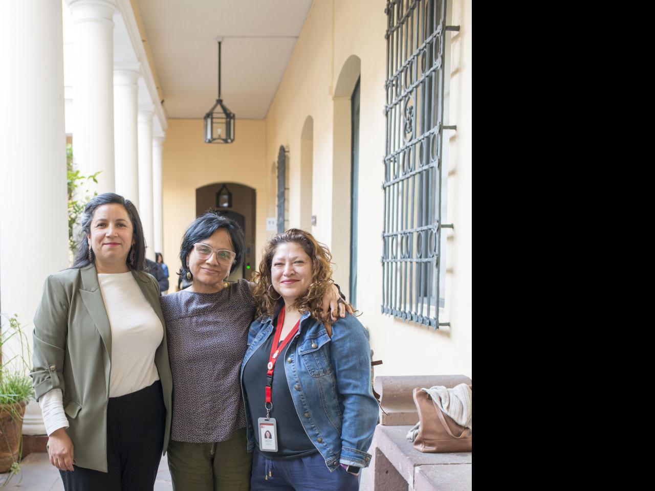 Fernanda Venegas, Desirée Román y Irene de la Jara