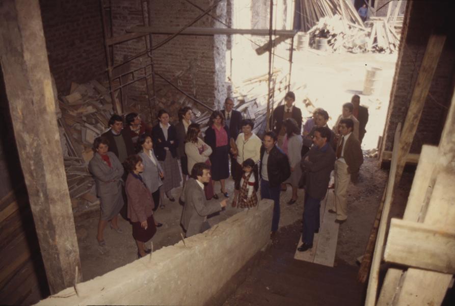Edificio de la Real Audiencia previo a restauración, 1981. Edificio de la Real Audiencia previo a restauración, 1981.