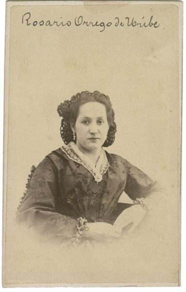 Retrato, Rosario Orrego Castañeda