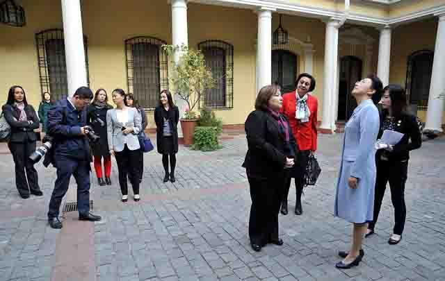 Visita oficial al MHN