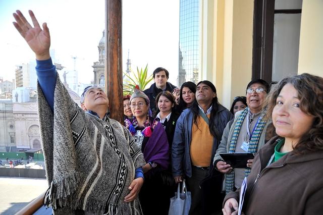 Iza de bandera pueblo mapuche