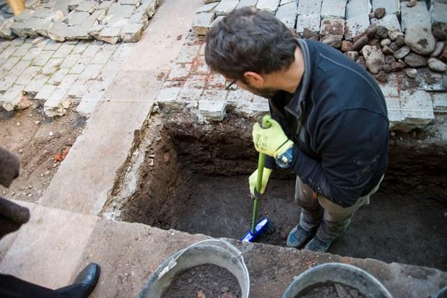 Excavación equipo Rubén Stehberg MNHN