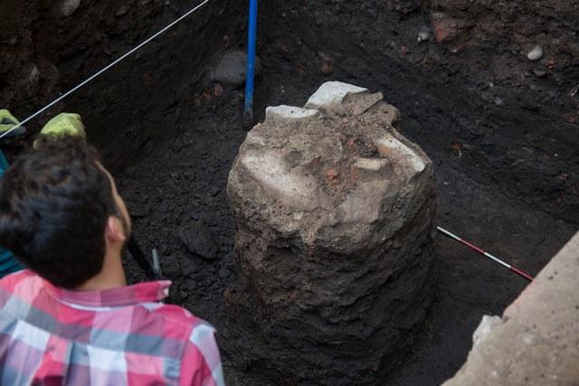 Excavación equipo Rubén Stehberg MNHN