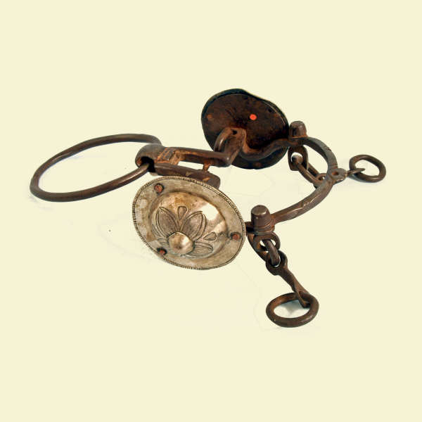 Objeto en exhibición sala siglo XVIII