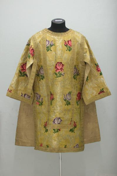 Dalmática Autoría desconocida Siglo XVIII Brocado con hilo metálico