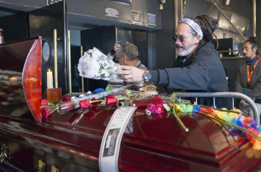 Velatorio del cantante Tommy Rey